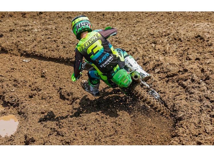 Romain Febvre et Kawasaki se rapprochent du titre mondial MXGP