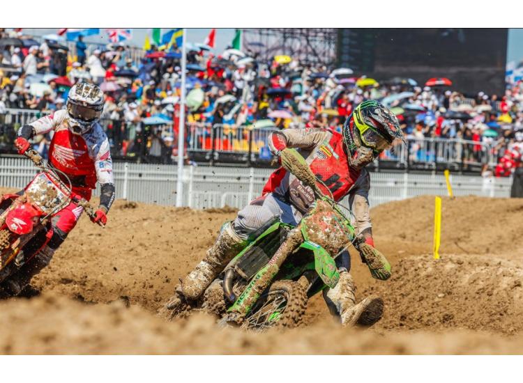 Romain Febvre et Kawasaki se rapprochent du titre mondial MXGP