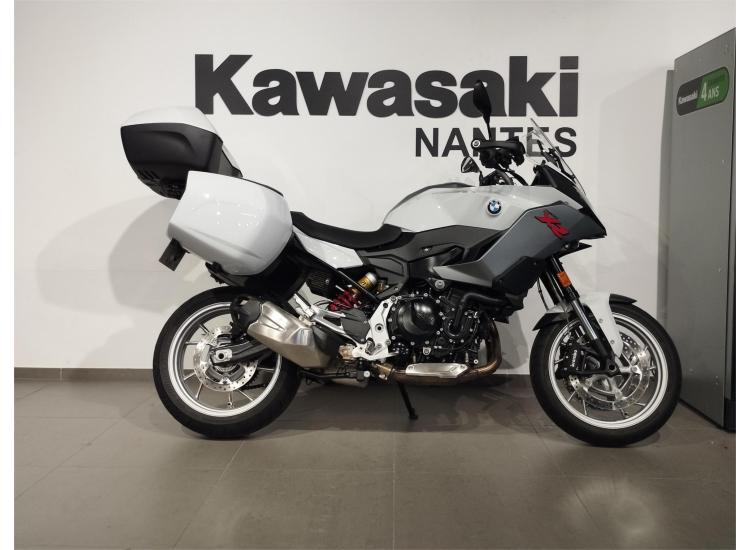 BMW F 900 XR