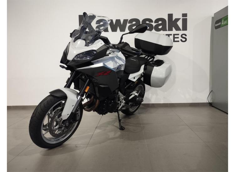 BMW F 900 XR