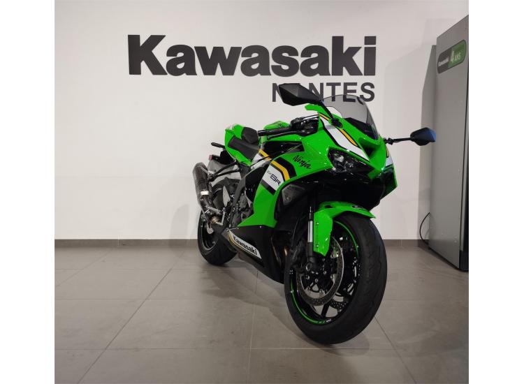 KAWASAKI ZX-6R PERFORMANCE