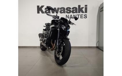 KAWASAKI Z900