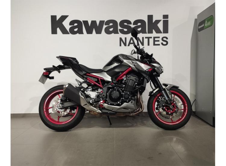 KAWASAKI Z900 A2