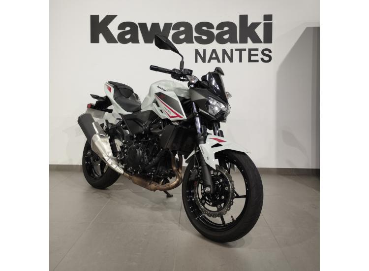 KAWASAKI Z400