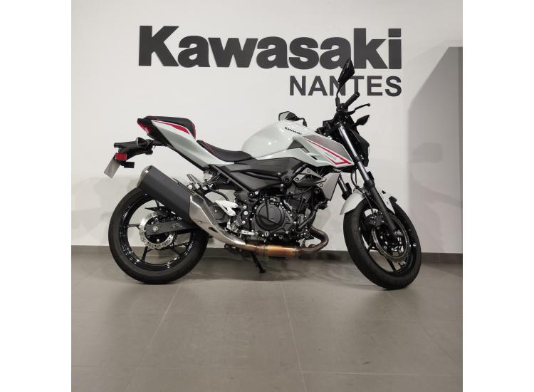 KAWASAKI Z400