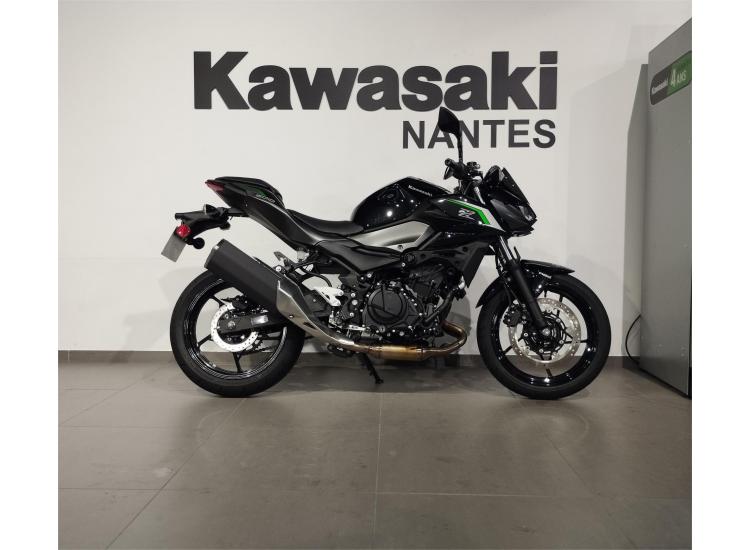 KAWASAKI Z500